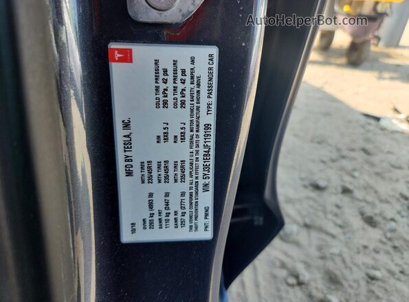 5YJ3E1EB4JF119199 2018 TESLA MODEL Black VIN կոդի պիտակի տեսք