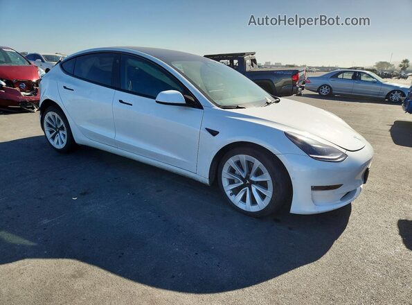 5YJ3E1EB4MF015414 2021 TESLA MODEL White Передня права чверть
