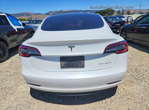 5YJ3E1EB4MF902253 2021 TESLA MODEL White Widok z tyłu