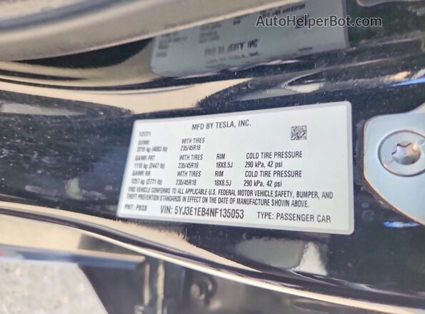 5YJ3E1EB4NF135053 2022 TESLA MODEL Black ძრავის განყოფილების ხედი