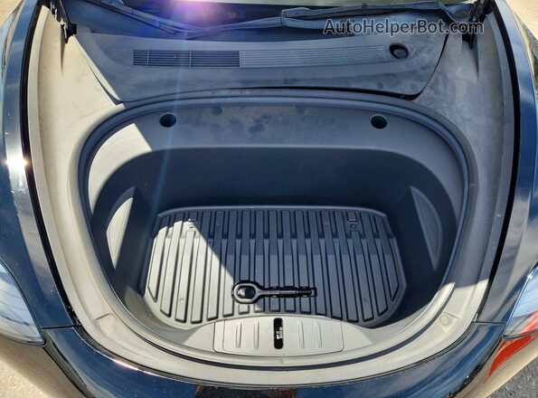 5YJ3E1EB4NF135053 2022 TESLA MODEL Black უკანა სალონის ხედი
