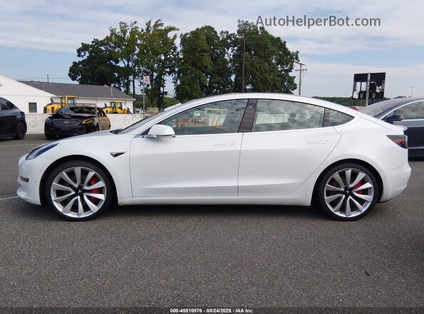 5YJ3E1EB5JF055951 2018 TESLA MODEL 3 White Widok wnętrza 360 stopni