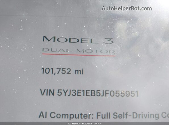 5YJ3E1EB5JF055951 2018 TESLA MODEL 3 White 