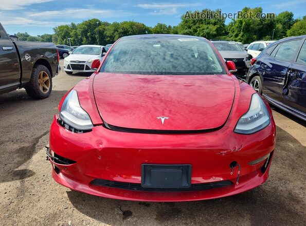 5YJ3E1EB5JF146136 2018 TESLA MODEL Красный Вид спереди