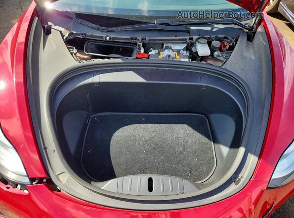 5YJ3E1EB5JF146136 2018 TESLA MODEL Красный Вид задней части салона