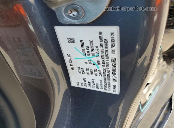 5YJ3E1EB5NF253323 2022 TESLA MODEL Gray Widok komory silnika