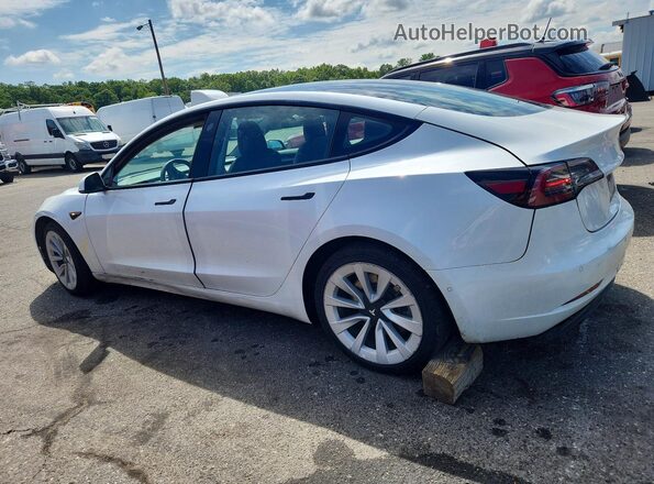 5YJ3E1EB5NF285804 2022 TESLA MODEL White Задня ліва чверть