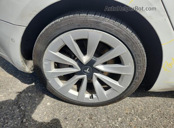 5YJ3E1EB5NF285804 2022 TESLA MODEL White 