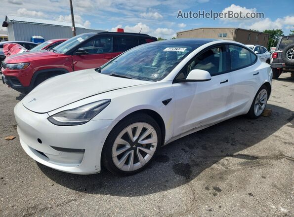 5YJ3E1EB5NF285804 2022 TESLA MODEL White Вид наклейки з VIN-кодом