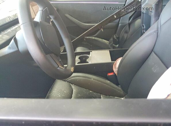 5YJ3E1EB5RF728894 2024 TESLA MODEL Черный Вид салона спереди