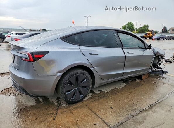 5YJ3E1EB5SF939096 2025 TESLA MODEL Серебряный Задняя правая четверть