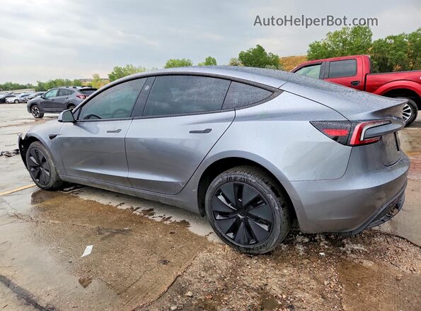 5YJ3E1EB5SF939096 2025 TESLA MODEL Серебряный Задняя левая четверть
