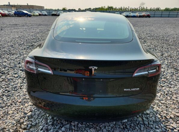 5YJ3E1EB6JF071804 2018 TESLA MODEL Black Rear view