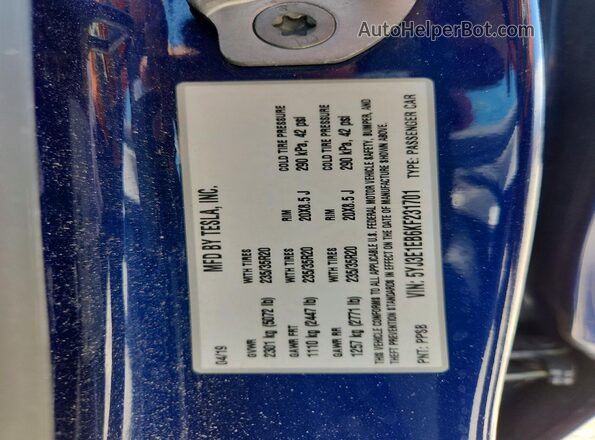 5YJ3E1EB6KF231701 2019 TESLA MODEL Blue Vista del compartimento del motor