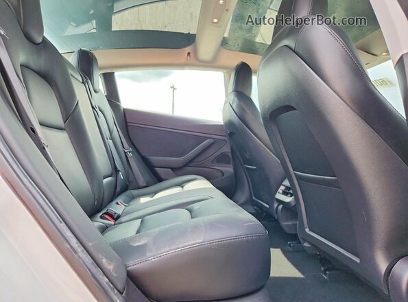 5YJ3E1EB6MF849359 2021 TESLA MODEL White Вид задніх сидінь