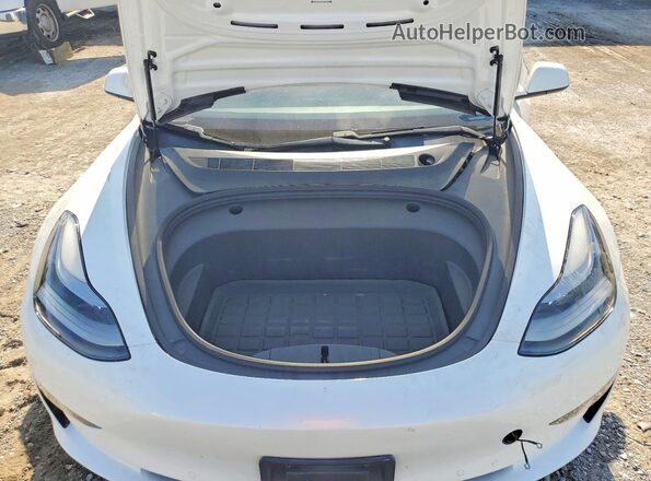 5YJ3E1EB6MF992702 2021 TESLA MODEL Белый Вид задней части салона