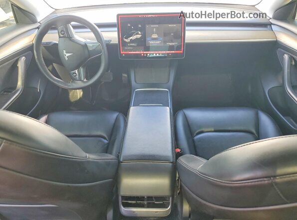 5YJ3E1EB6MF992702 2021 TESLA MODEL Белый Вид панели приборов