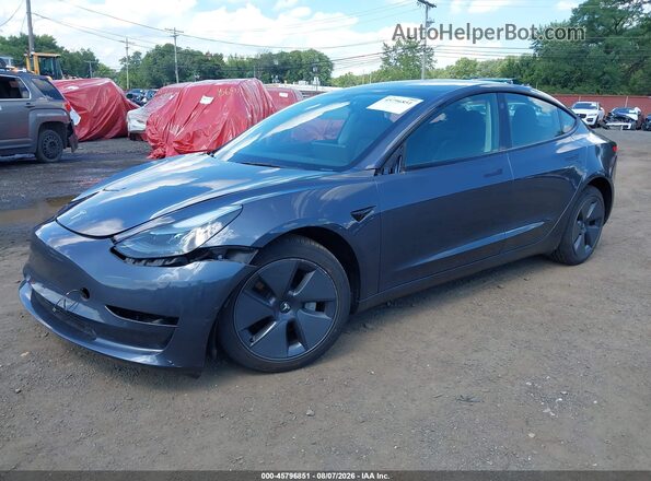 5YJ3E1EB6NF245845 2022 TESLA MODEL 3 Gray Առջևի ձախ երեք քառորդ տեսարան