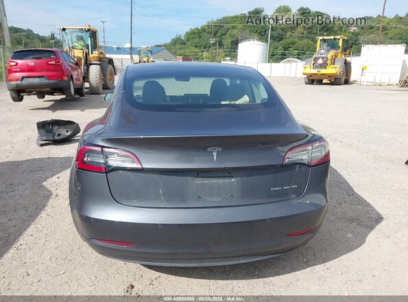 5YJ3E1EB7JF129080 2018 TESLA MODEL 3 Gray 
