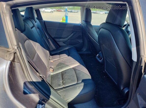 5YJ3E1EB7JF151371 2018 TESLA MODEL Gray Вид задніх сидінь