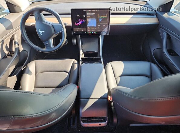 5YJ3E1EB7JF151371 2018 TESLA MODEL Gray Вид панелі приладів