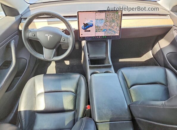 5YJ3E1EB7KF433138 2019 TESLA MODEL Blue Widok deski rozdzielczej
