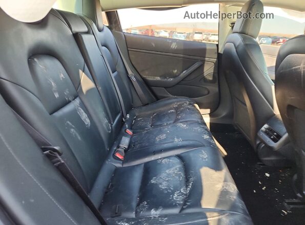 5YJ3E1EB7KF465023 2019 TESLA MODEL Blue Rear seats view