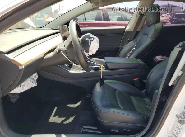 5YJ3E1EB7KF512678 2019 TESLA MODEL White წინა სალონის ხედი