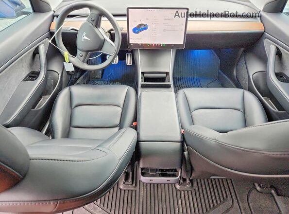 5YJ3E1EB7LF664848 2020 TESLA MODEL Blue Dashboard view