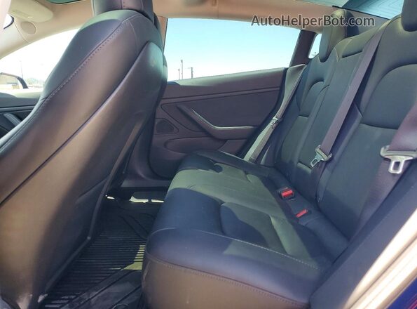 5YJ3E1EB7LF664848 2020 TESLA MODEL Blue Rear seats view