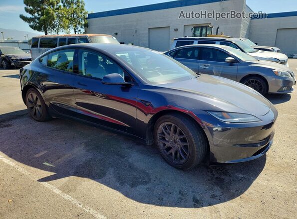 5YJ3E1EB7RF744692 2024 TESLA MODEL Серый Передняя правая четверть