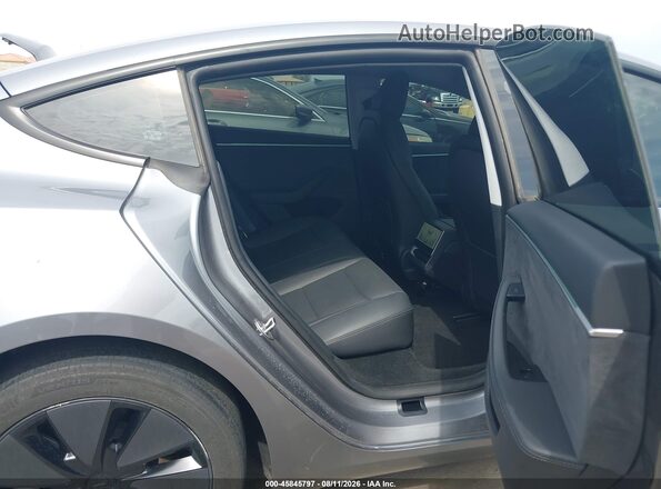 5YJ3E1EB7SF937298 2025 TESLA MODEL 3 Gray Widok naklejki z numerem VIN