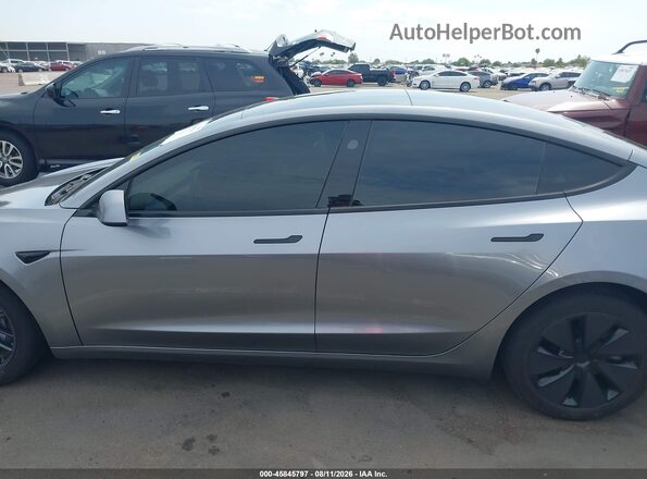 5YJ3E1EB7SF937298 2025 TESLA MODEL 3 Gray Widok wnętrza 360 stopni