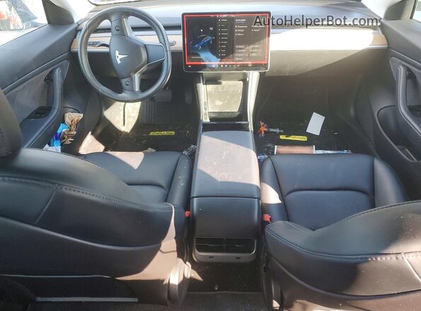 5YJ3E1EB8JF133879 2018 TESLA MODEL Blue Вид панелі приладів