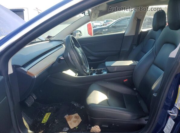 5YJ3E1EB8JF133879 2018 TESLA MODEL Blue Вид салону спереду