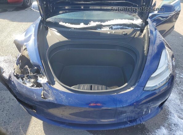 5YJ3E1EB8JF133879 2018 TESLA MODEL Blue Вид задньої частини салону