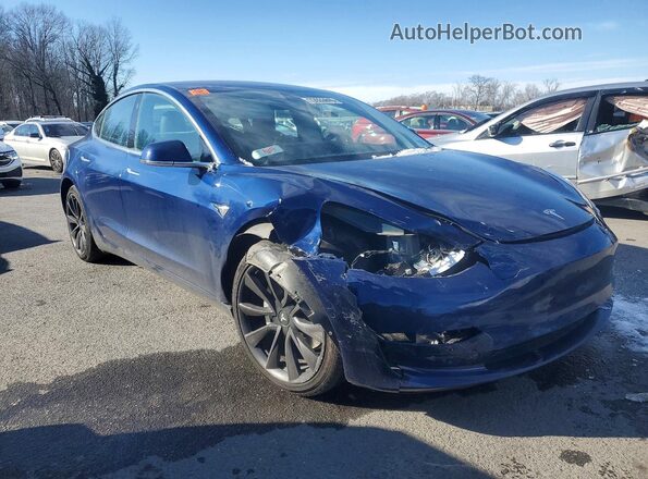 5YJ3E1EB8JF133879 2018 TESLA MODEL Blue Передня права чверть