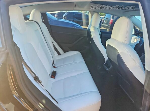 5YJ3E1EB8NF203063 2022 TESLA MODEL Черный Вид задних сидений