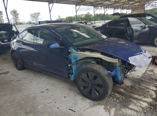 5YJ3E1EB8RF724595 2024 TESLA MODEL Blue უკანა სავარძლების ხედი