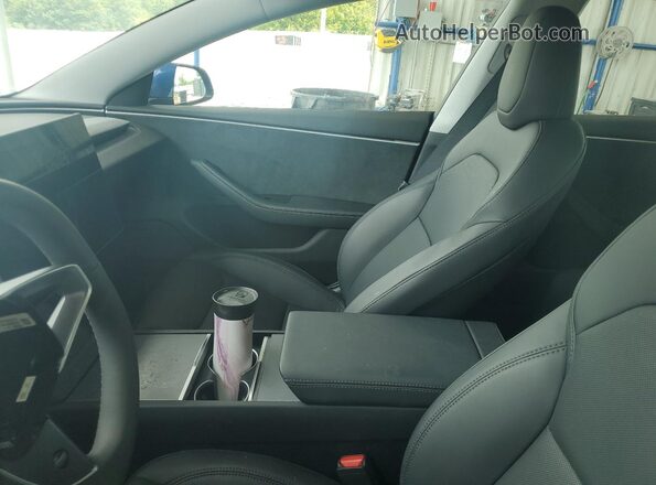 5YJ3E1EB8RF724595 2024 TESLA MODEL Blue 