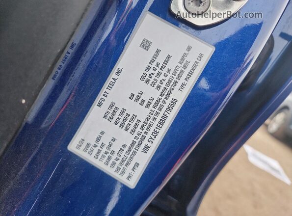 5YJ3E1EB8RF795585 2024 TESLA MODEL Синий Вид наклейки с VIN-кодом