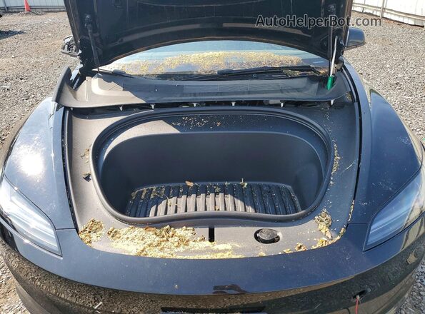 5YJ3E1EB8RF836779 2024 TESLA MODEL Черный Вид задней части салона
