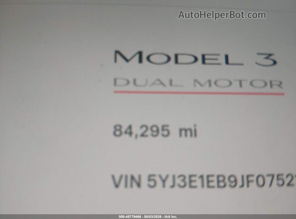 5YJ3E1EB9JF075216 2018 TESLA MODEL 3 Red 