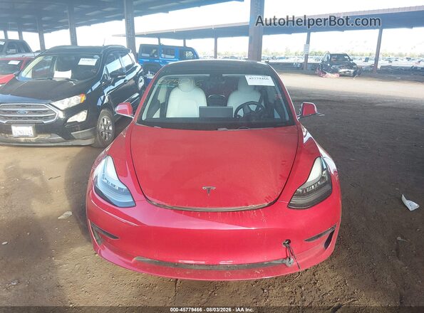 5YJ3E1EB9JF075216 2018 TESLA MODEL 3 Red Սարքավորումների վահանակի տեսք