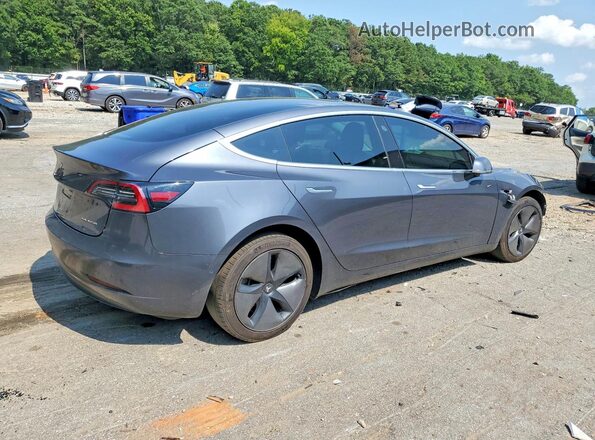 5YJ3E1EB9JF093182 2018 TESLA MODEL Gray Հետևի աջ