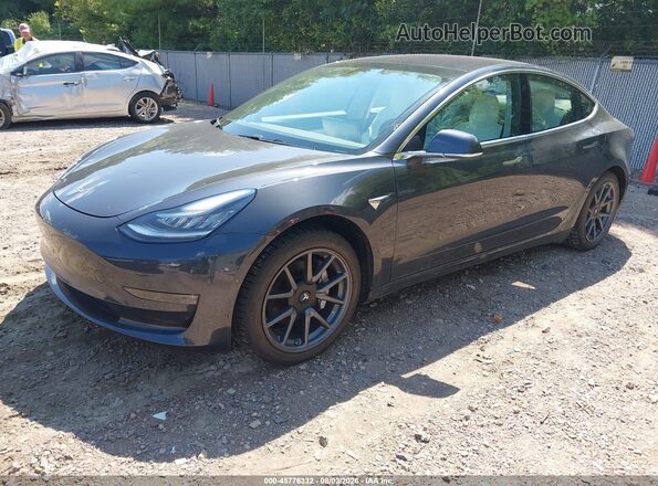 5YJ3E1EB9JF097121 2018 TESLA MODEL 3 Серый Передняя левая четверть