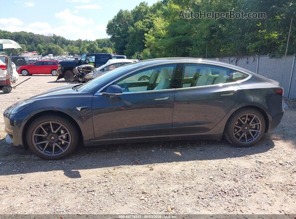 5YJ3E1EB9JF097121 2018 TESLA MODEL 3 Серый 