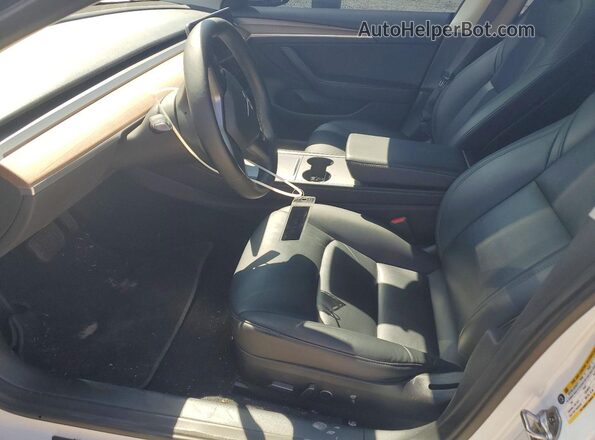 5YJ3E1EB9NF204027 2022 TESLA MODEL White Vista interior delantera