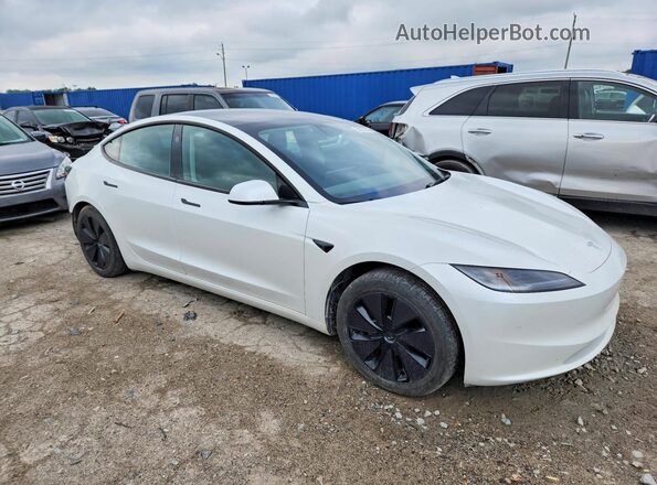 5YJ3E1EB9SF007855 2025 TESLA MODEL Белый Передняя правая четверть