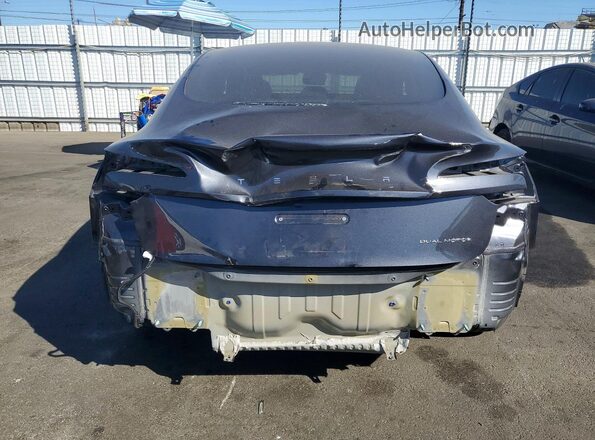 5YJ3E1EB9SF907607 2025 TESLA MODEL Gray Հետևի տեսք